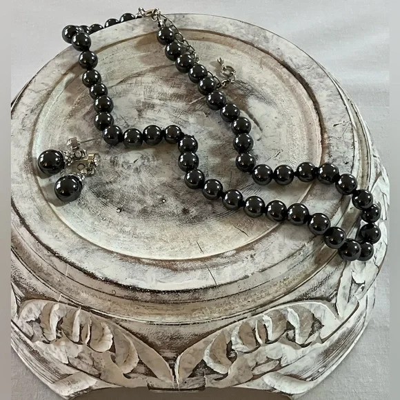 Hematite Round Beaded Necklace with Matching Drop Beaded Earrings Set - Picture 10 of 17